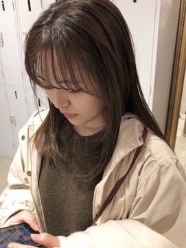 エイチ 梅田(H) シースルーマッシュハイライトセミロングブリーチなしカラーボブ