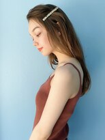 クオリア(QUOLIA) ふんわりロング×ベージュカラー