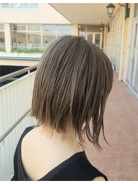 アピッシュココ(apish coco) グレージュ