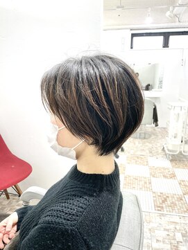 クリアリティ ヘアーサロン 京都駅前本店(clarity hair salon) ラフショート　センター分け　@1101_hairstyle ●117●