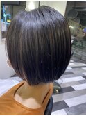 セクションカラー/グラデーションカラー/ペールベージュ/秋葉原