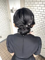 アップスタイル　ヘアセット　お呼ばれヘア