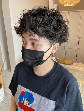 ブランココ(BlanCoCo) 刈り上げ×くるくるパーマ#三重県#ベージュカラー