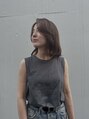 リバレッジ 白金(Leverage) 柔らかさがあり女性らしい流れる前髪が人気です！