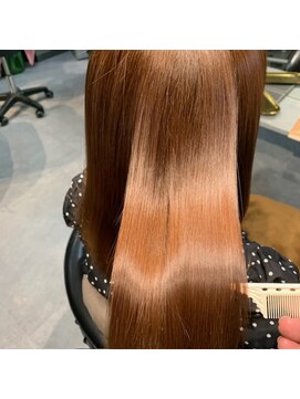 ヴィオラスバイポッシュ ギンザ(Violus by Posh GINZA) 髪質改善byサイエンスアクア