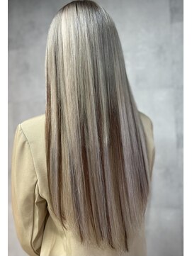 ボヤージュニケ(Voyage Nike) ホワイトベージュ×エクステメッシュ