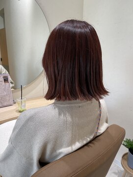 デイワン(DAY.1) 切りっぱなしボブ