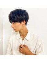 ファルベ(Farbe) スペインカールスパイキーショートブルーブラックフェザーパーマ