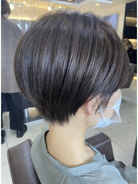 フォルテ 草薙店 軽めショート