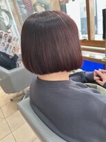 スタジオ アルファプラス 日暮里店(studio α+)&nbsp;ステップボーンカットカットボブショートハイライト白髪ぼかし