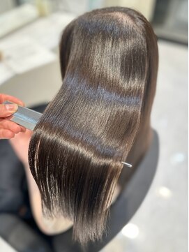 MRN. 新宿西口 髪質改善トリートメント/イメチェンヘアスタイル/美髪のススメ