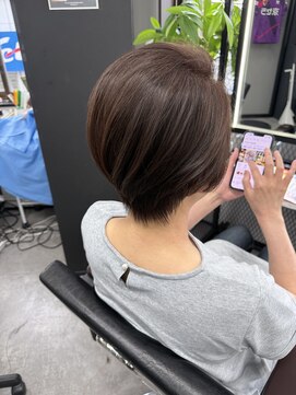 ヘアーラボ 樟葉(Hair Labo) 60代ショート