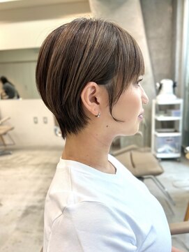 ミィ 浦和(mee) 透明感カラー ボブ 前髪 ショート カラー ブリーチ&ダブルカラー