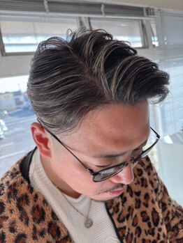 ブレス(BLESS)の写真/計算されたカットで清潔感UP！第一印象を左右する髪型をカッコいい好印象スタイルに仕上げてくれる♪