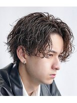 アストラ(ASTRA)&nbsp;MEN’S HAIR/サーフカール/刈り上げセンターパート