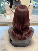 カミトトノウ&nbsp;【池田】髪質改善+艶ワインレッド×レイヤーカット