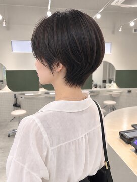 ルトワフクロマチ(Lutowa Fukuromachi) ハッシュカット/グレージュ/デザインカラー/袋町・本道
