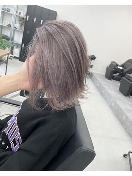 エイル 茶屋町(Eir) 【ブリーチ】【ハイトーン】【トリートメント】【髪質改善】