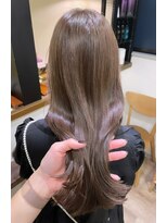 サク(Sac.)&nbsp;ヌーディーベージュカラー　sac. 恵比寿　みつよ