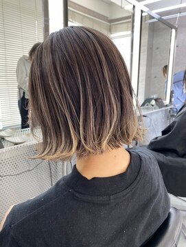 イキ 表参道(iki omotesando) モード/無造作ウェーブ/大人ガーリー[表参道駅]