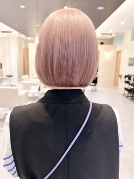 ヴィサージュタイム(VISAGE thyme) ぱっつんボブ/ぷつっとボブ/ミニボブ/ショート/ハイライト