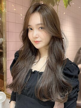 シーシンジュク 新宿南口(Sea shinjuku) 大人ガーリー/前髪/顔周りレイヤー×ブリーチなし韓国ヘア[新宿]