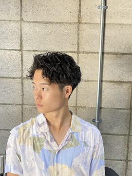 ミナミ(MINAMI) ハイライトパーマスタイルメンズ　国分寺