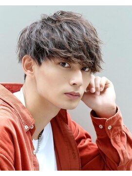 リップス レイ ギンザ(LIPPS Ray GINZA) ソフトツイストスパイラル刈り上げ無造作マッシュ