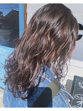 ブリック(Brick) ロングパーマ