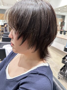 ケーオーエスビューティー(K O S beauty) ショートウルフ