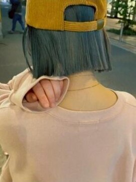 エルメ なんばマルイ(HELME) #マリンブルーカラー #切りっぱなしボブ