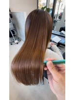 エン 久安(en.)&nbsp;艶ロング×アプリコットオレンジ｜30代40代50代に人気の髪色