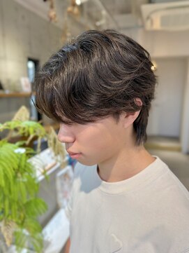 アトリエノエラ(Atelier Noella) フェザーパーマ×ウルフ【高田】