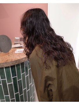 ピュー(Piu-) 【ウェーブパーマ/渥美怜子】ロング/スパイラルパーマ