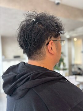 ホワイトストーン WHITE STONE クセ毛活かし×刈り上げショートフェザーパーマ