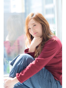 ギンザ ル グラン(JEAN CLAUDE BIGUINE GINZA Le Grand) 柔らかい女性らしさを引き立てるロング