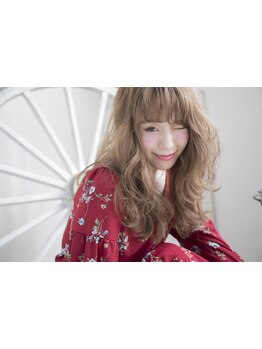 人気上昇中！白髪染めでもカラーが楽しめる“ファッショングレイカラー”今よりさらにオシャレを楽しめる♪