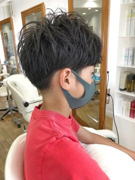 ヘッズ 本八幡店(HEADS) MEN'S HAIR センターパート ツイストスパイラル コンマヘア