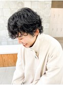 ショートパーマ　ウルフパーマ　スパイラル　くるくる　黒髪