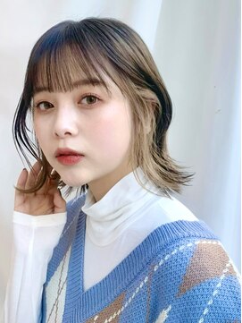 アフロートリノ(AFLOAT Leino) 小顔ヘルシーレイヤースタイル透明感カラー【修】20代30代40代