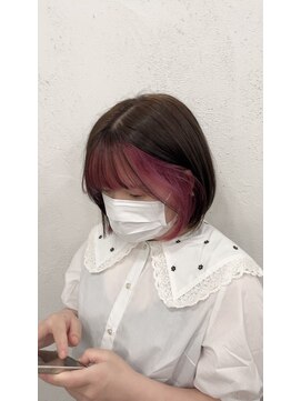プライズ アイリス 池袋東口店(prize Iris) ピンクカラー/イヤリングカラー/前髪デザインカラー