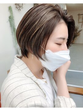 ニコ(nico...) シドウ/10代20代30代オシャレショート×ハイライト