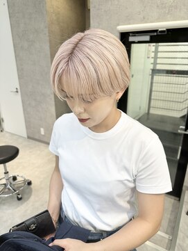 バングス(BANGS) ホワイトブロンド ブリーチ ダブルカラー