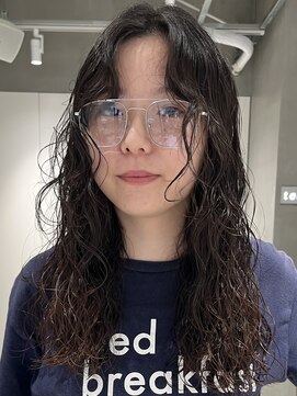 テクネ 天神大名(techne) 天神大名顔周りレイヤーカットミディアムボブタッセルボブパーマ