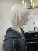 アメリ(AMELIE)&nbsp;リタッチだけで作るホワイトカラー