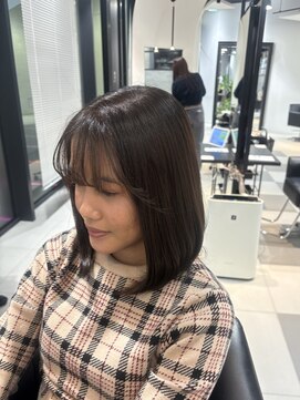 イワイナゴヤ(i i -IWAI NAGOYA-) 艶々アッシュブラウン