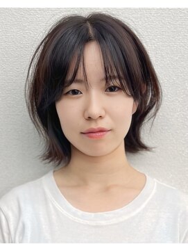 アイビー(ivy) フェミニン外ハネショートボブ/ピンクブラウン20代30代40代