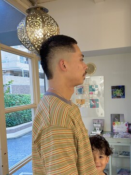 ロライマ 代官山(roraima) メンズカット フェードバズモヒカン