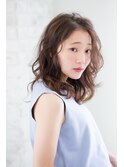 ミディアム無造作ウェーブ　スタイル　joemi 　赤羽　麻希