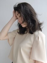 大人カジュアルニュアンスミディ＃インナーカラー